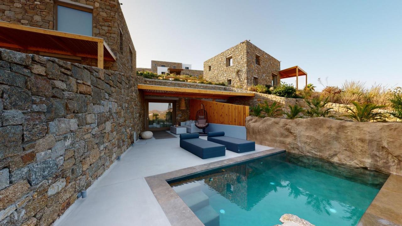 Panormos Bay Suites 5*